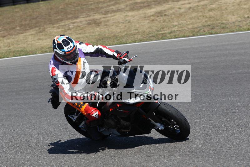 Archiv-2022/50 09.08.2022 MSS und TÖFF Track Day ADR/Gruppe blau/unklar